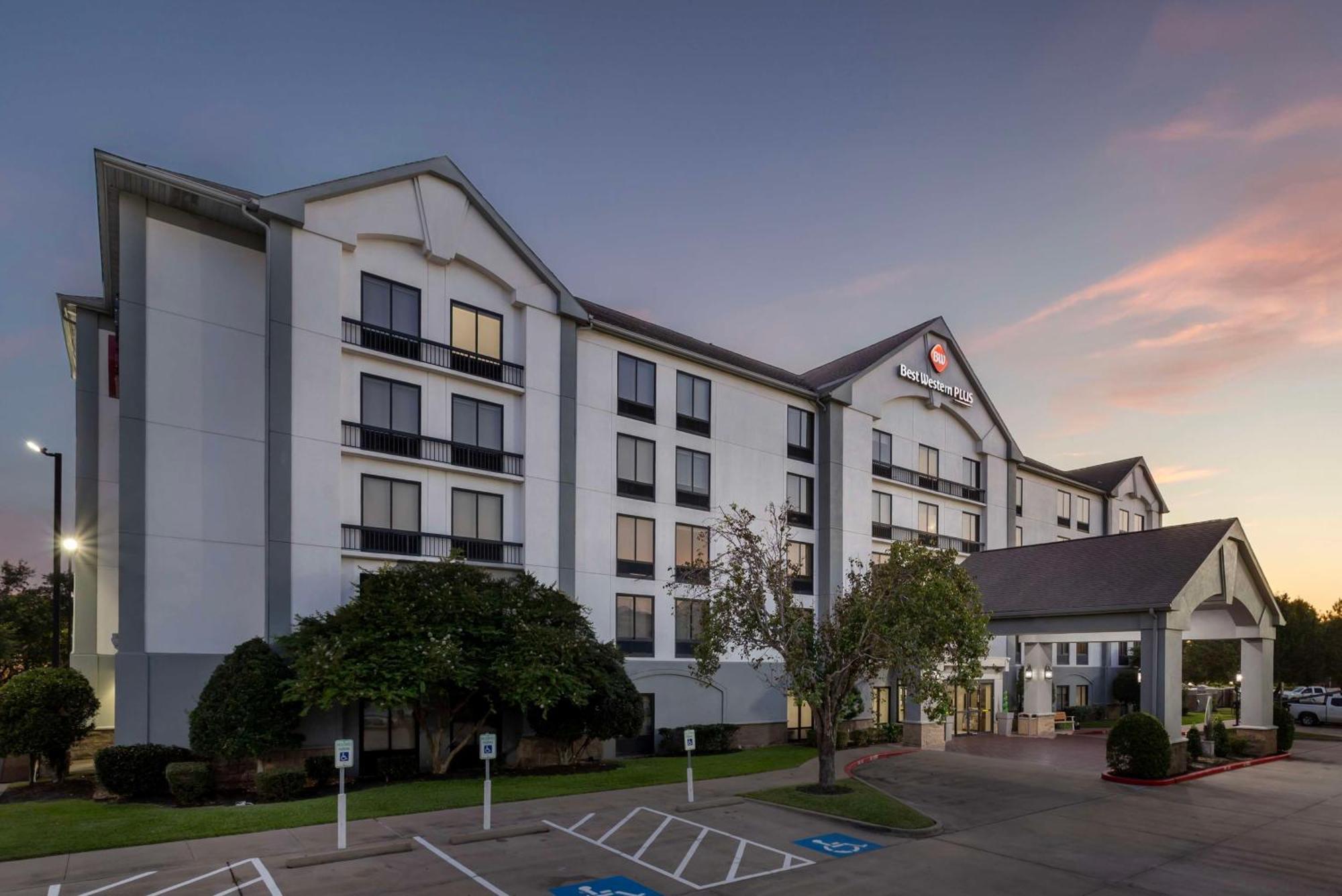 Best Western Plus Sugar Land-Stafford Exterior foto